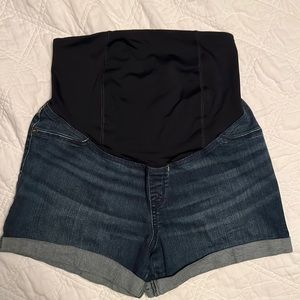 Womens maternity shorts